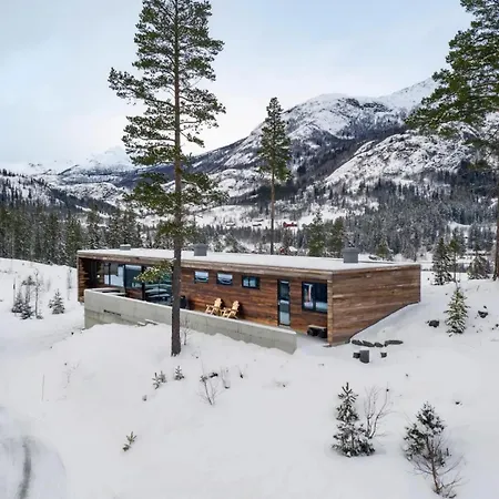 Modern Cabin בית נופש המסדאל